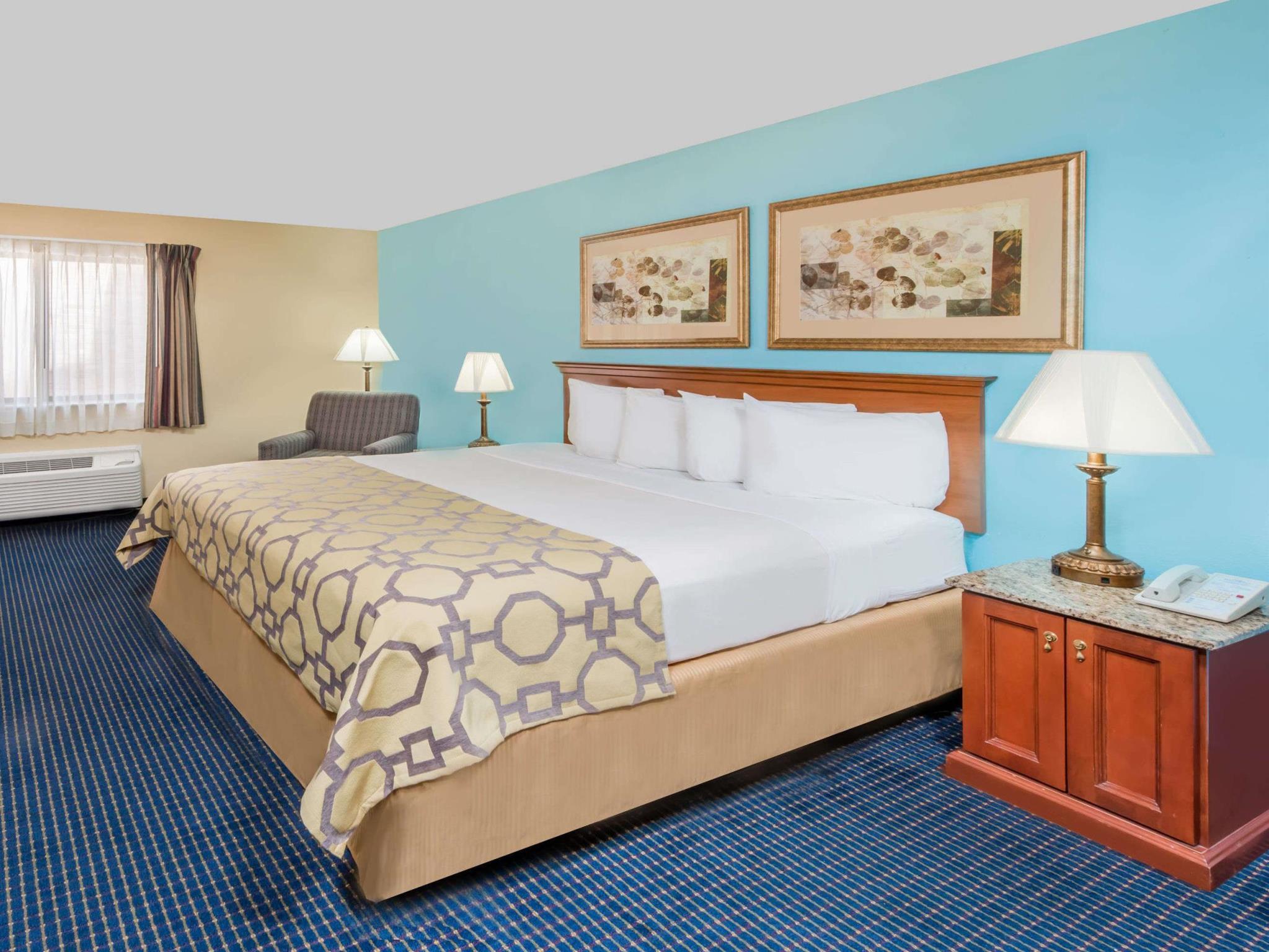Hotel Baymont By Wyndham Warrenton Esterno foto