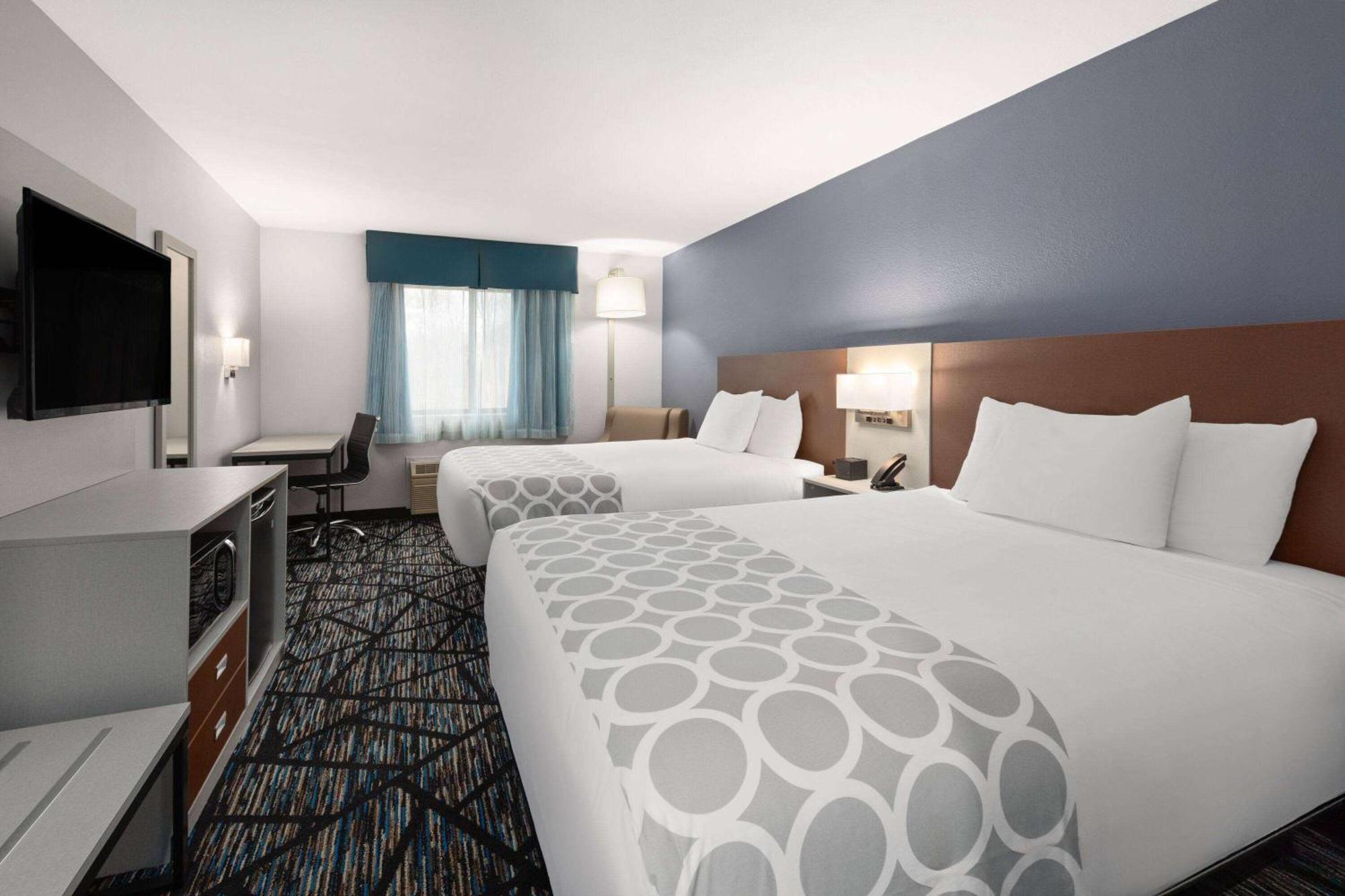 Hotel Baymont By Wyndham Warrenton Esterno foto